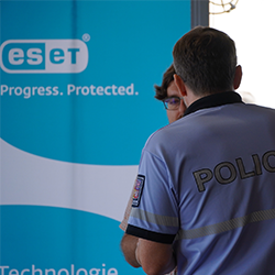 Společná kampaň Policie ČR a společnosti ESET na téma konsensuální sexting